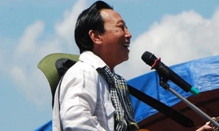 Hành trang của nhạc sĩ- NSND Thế Hiển luôn gắn với cây đàn guitar