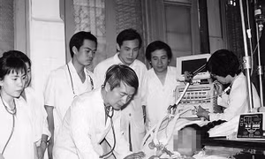 Giáo sư, Thầy thuốc Nhân dân Vũ Văn Đính qua đời