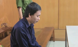 Bị cáo Nguyễn Hữu Truyền.