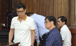 Các bị cáo tại phiên tòa.