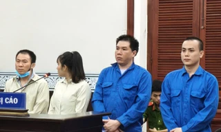 Các bị cáo tại phiên tòa.