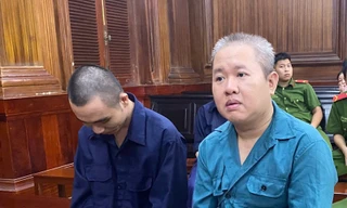 Các bị cáo tại phiên tòa.