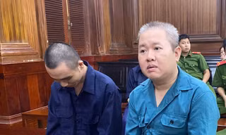 Các bị cáo tại phiên tòa.