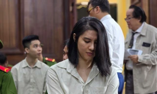 Nữ bị cáo tại phiên tòa ngày 22/7.