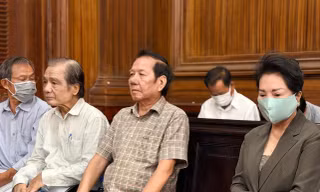 Vụ 'thâu tóm' khu đất 39-39B Bến Vân Đồn: Bà Nguyễn Thị Như Loan được hưởng án treo 