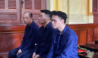 Các bị cáo tại phiên tòa.
