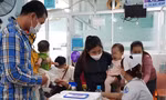 Bệnh tay chân miệng tăng sốc, TP.HCM cảnh báo ‘sóng dịch’ đe dọa trẻ nhỏ