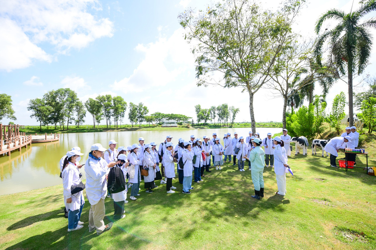 farm-tour-vbcsd-01.jpg