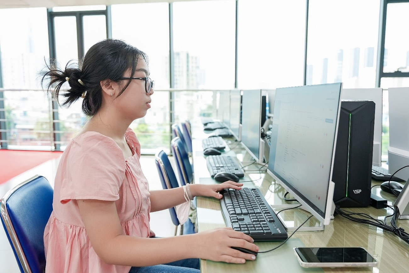 Thí sinh đăng ký nguyện vọng 1 để nắm cơ hội trúng tuyển vào UEF image005.jpg