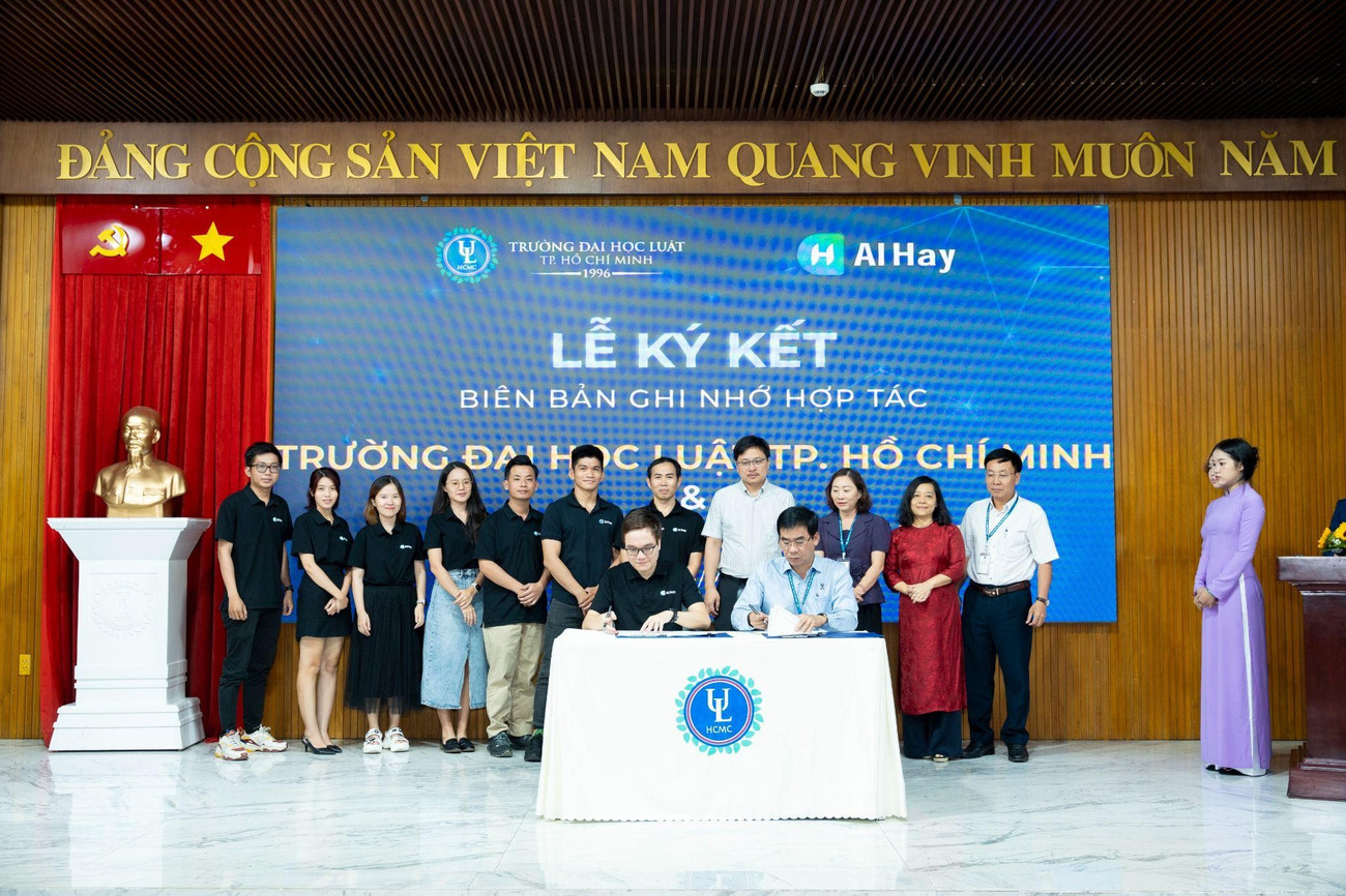 ĐH Luật ứng dụng AI hỗ trợ sinh viên trong việc học tập. Ảnh: Quang Minh image001-4331.jpg