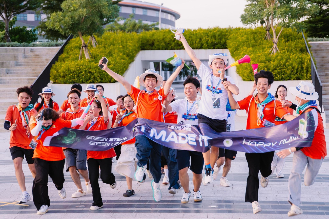 Hoạt động chạy bộ Happy Run image007-3961.jpg
