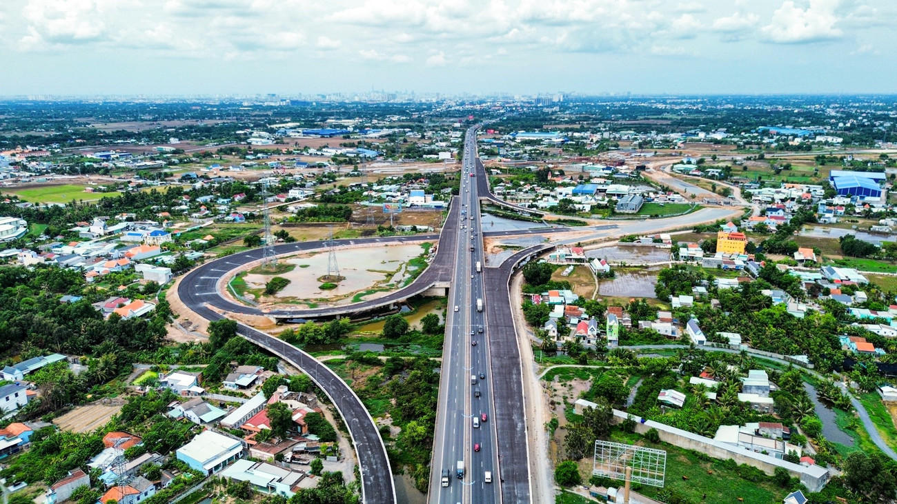 Siêu nút giao Mỹ Yên sẽ tạo nên những "cánh cửa" giao thông liên vùng cho khu vực (Ảnh: An ninh tiền tệ) a2.jpg
