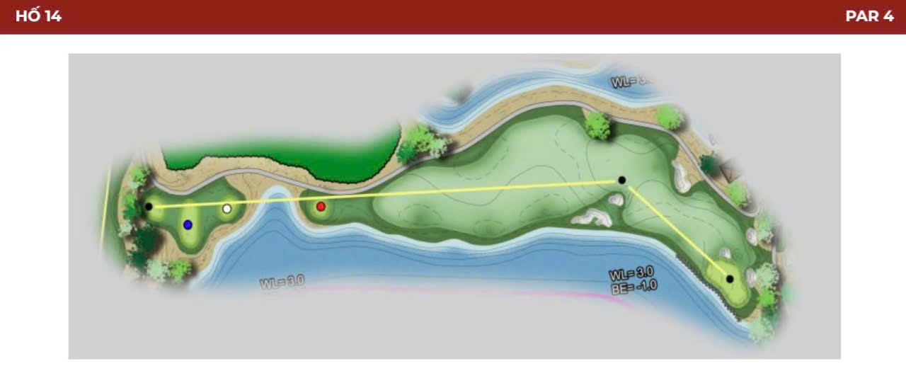 یک پار ۴ کوتاه با موقعیت استراتژیک سنگرهای آبی و زمینی در سمت راست. بازیکنان قوی میتوانند سعی کنند توپ را از بالای سنگرها بزنند تا با ضربه تی به گرین برسند. ضربههای تی ایمنتر به سمت چپ، به بازیکنان یک رویکرد زاویهدار به گرین از بالای سنگر چپ و دریاچه راست میدهد. 14.jpg