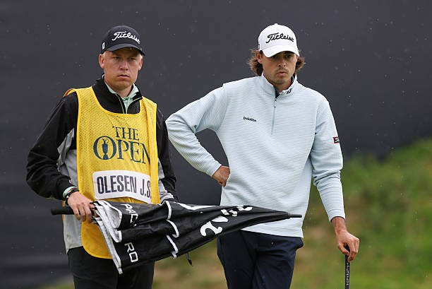 Jacob Skov Olesen cùng 4 golfer khác dẫn đầu sau vòng 1. 1.jpg