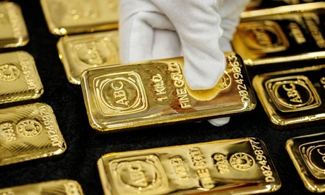 Giá vàng thế giới tiếp tục tăng mạnh