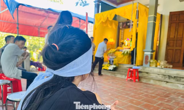 Kỳ nghỉ hè dang dở của gia đình 4 người tử nạn trên sông Ngàn Phố
