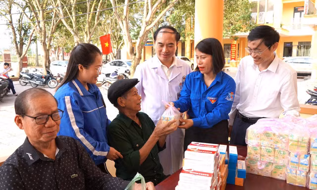 Tuổi trẻ Hà Tĩnh hướng về 120 năm ngày sinh Tổng Bí thư Hà Huy Tập