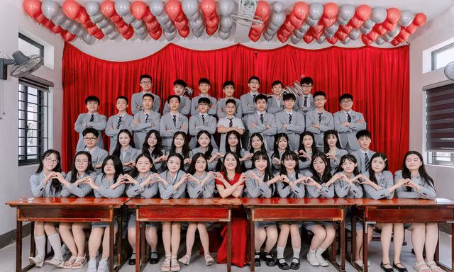 Ấn tượng lớp học có 33 học sinh đỗ chuyên, 2 em trở thành thủ khoa