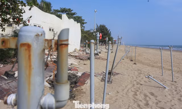Tìm phương án cho loạt công trình xuống cấp ở phố biển đẹp nhất Bắc Trung bộ