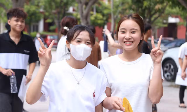 Thủ khoa khối C00 toàn quốc là học sinh Nghệ An 