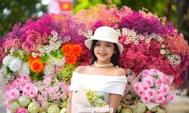Giới trẻ xứ Nghệ khoe sắc rạng rỡ trong nắng thu