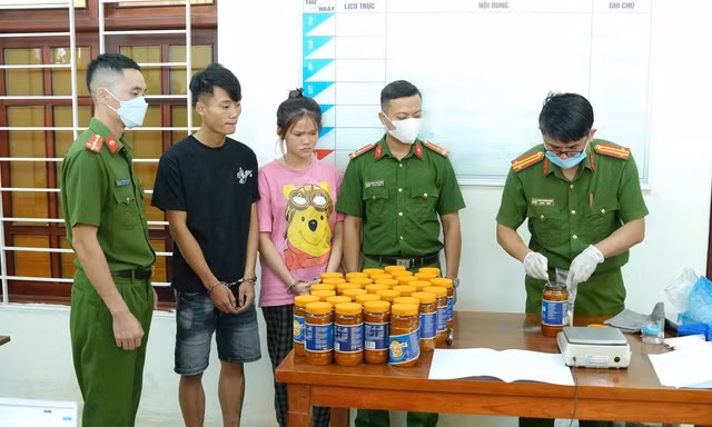 Triệt phá đường dây mua bán ma túy qua đường hàng không từ Pháp về Việt Nam