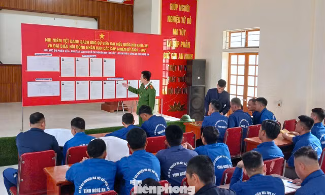 Những 'cử tri đặc biệt' sẵn sàng cho ngày hội bầu cử