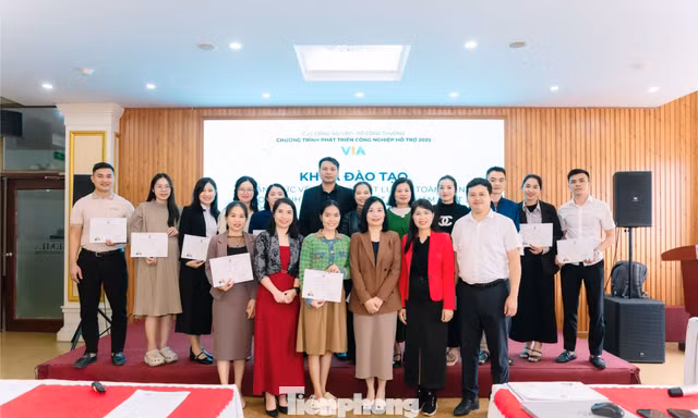'Chìa khóa' quản trị bền vững cho doanh nghiệp Hà Tĩnh