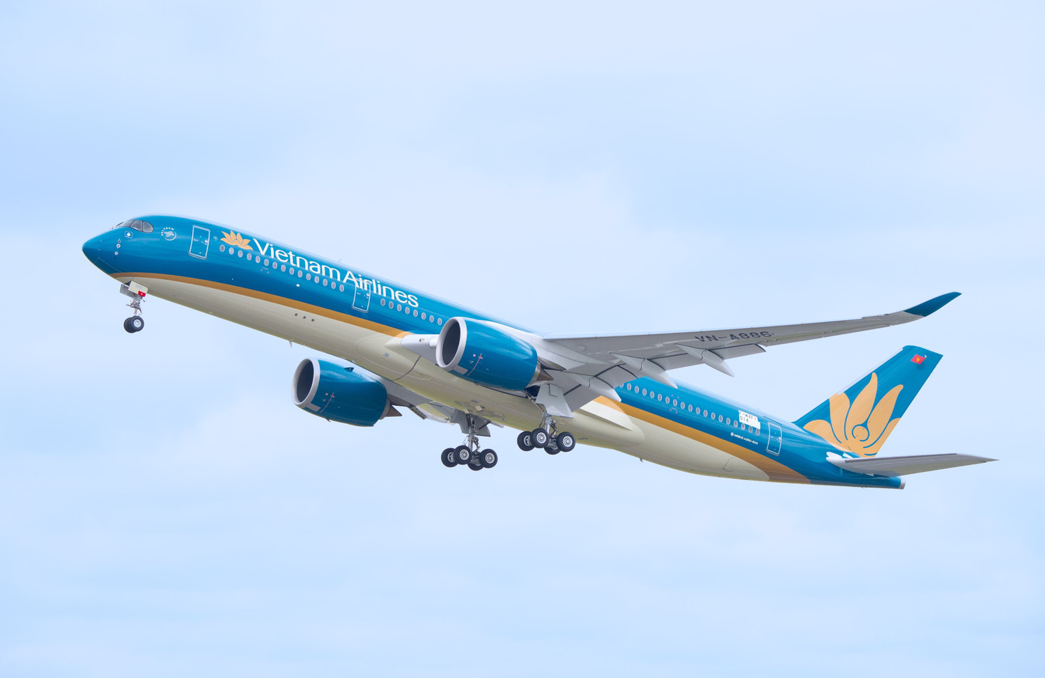Vietnam Airlines hết cảnh âm vốn chủ sở hữu
