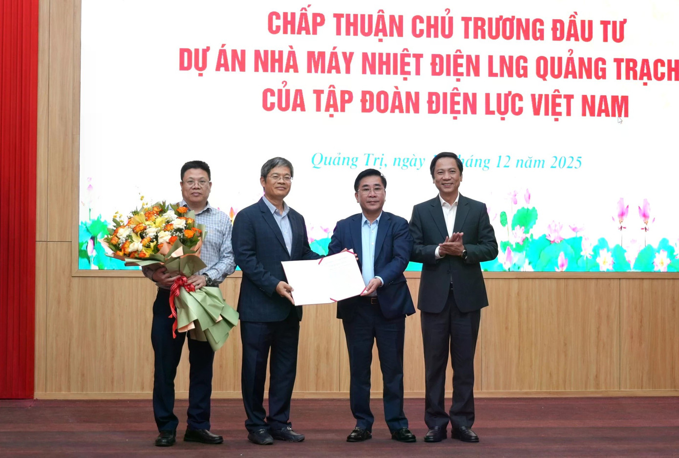 trao-quyet-dinh-20251212165535.jpg