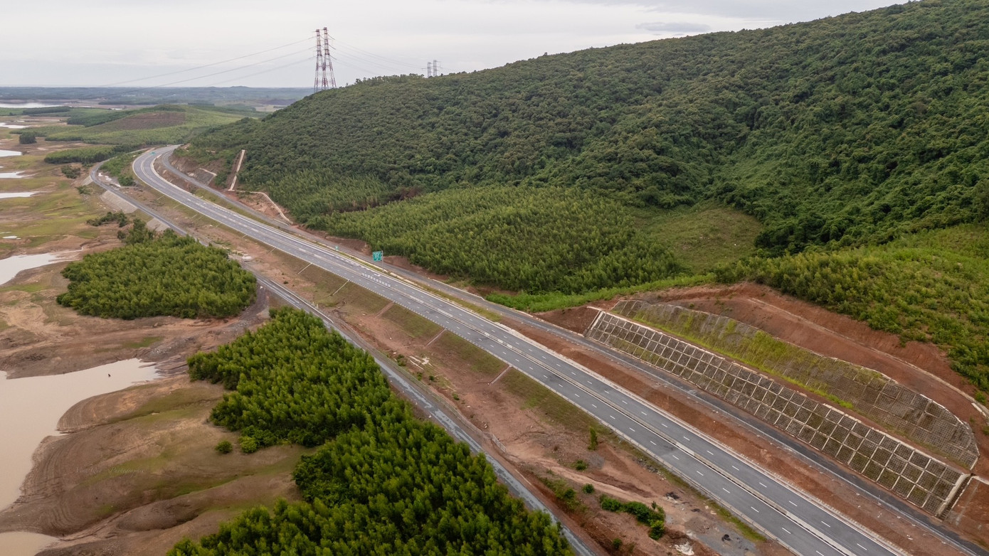 dji-20250818165257-0077-d.jpg