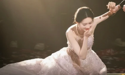 Cú ngã khiến 400 triệu người trầm trồ