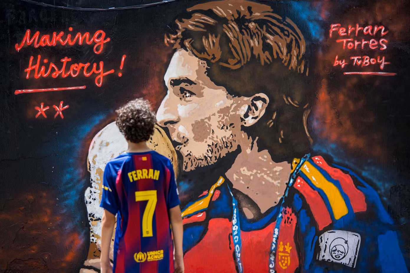 tvboy-dedicates-a-mural-to-ferran-torres-in-barcelona.jpg