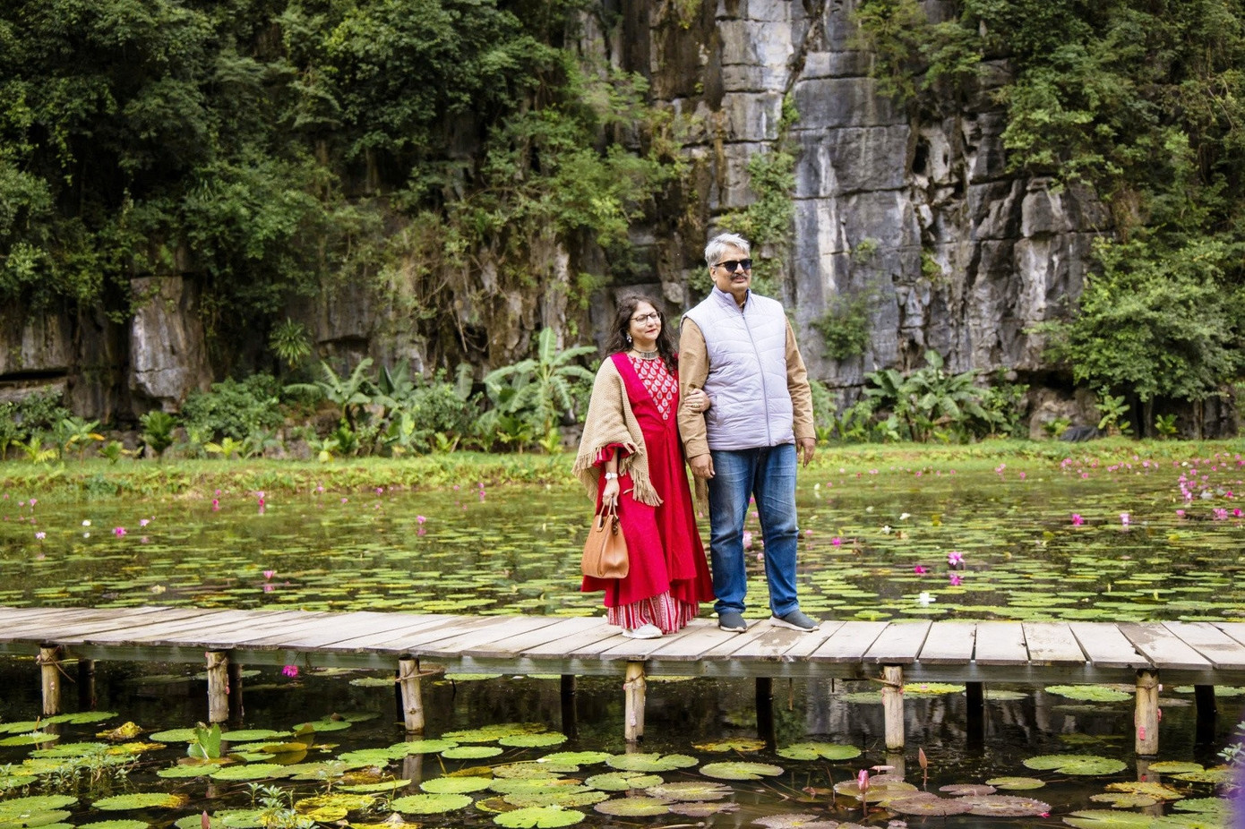 Những đạo diễn, nhà sản xuất và diễn viên nổi tiếng ở Ấn Độ đến Ninh Bình tham gia hội nghị quốc tế.