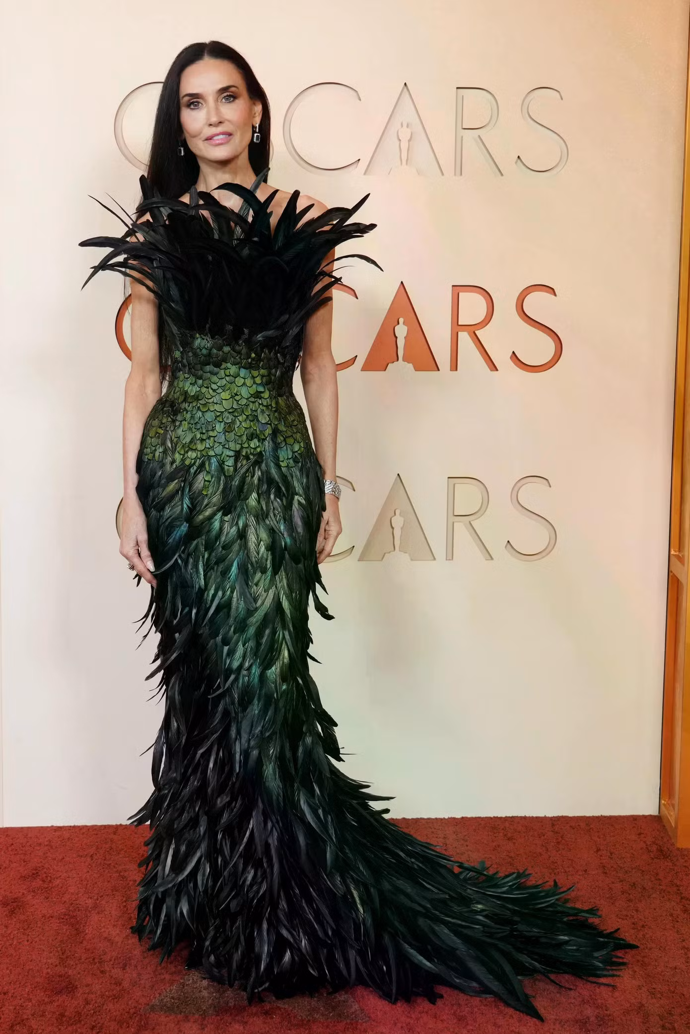 demi-moore-arrives-oscars-sunday-123672013-5371ff.jpg