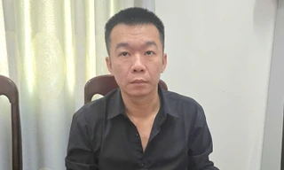 Thêm đối tượng đầu thú vụ dàn cảnh bán 'thiên thạch' để cướp 1,5 tỷ đồng