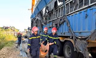 Container lấn làn, 3 người tử vong ở Đắk Lắk