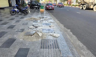 Lý do loạt vỉa hè ở Buôn Ma Thuột vừa lát đá đã bị xới tung
