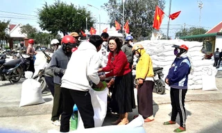 Xuất cấp hơn 1.700 tấn gạo hỗ trợ Đắk Lắk sau bão số 13