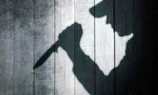 Phát hiện thi thể người con trai sau khi dùng dao tấn công mẹ