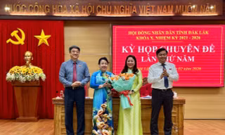 Bà Phúc Bình Niê Kdăm giữ chức Phó Chủ tịch HĐND tỉnh Đắk Lắk