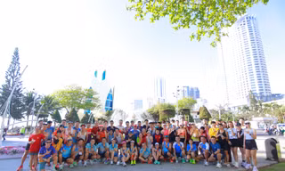 Runner Khánh Hoà tập luyện bài bản, tinh thần mỗi người là một 'đại sứ du lịch'