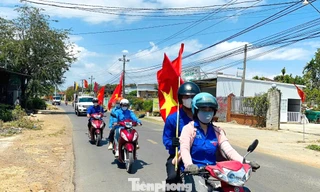 ác đoàn viên, thanh niên tỉnh Đồng Nai có mặt khắp buôn, làng, vùng sâu, vùng xa để tuyên truyền về quyền và nghĩa vụ trong công tác bầu cử.