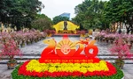 ​Công viên Hà Nội 'thay da đổi thịt', trang trí rực rỡ đón Xuân
