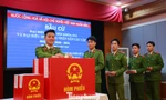 Theo chân tân sinh viên Học viện Cảnh sát đi bầu cử