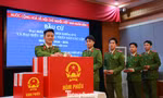 Theo chân tân sinh viên Học viện Cảnh sát đi bầu cử