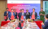 Agribank và TT Phục vụ Hành chính công TP Hà Nội hợp tác hỗ trợ người dân thực hiện DVC tại điểm giao dịch của ngân hàng