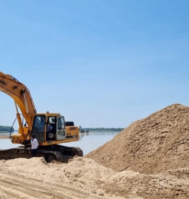 Vụ 'ông trùm cát' ở Vân Đồn bị bắt: Phá sản sau cú trượt dài nợ thuế 