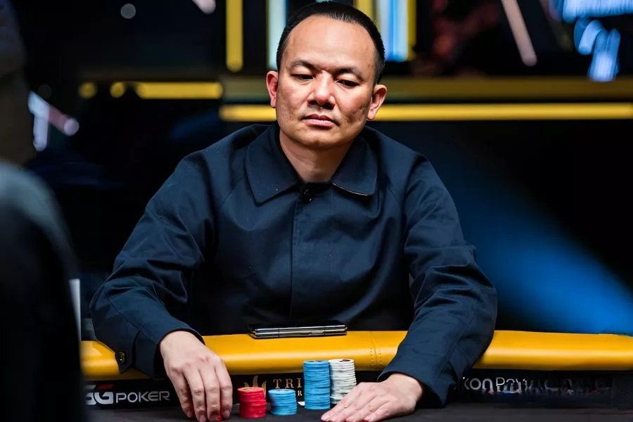 'Tay chơi poker khét tiếng' vừa bị khởi tố liên quan gì Shark Bình?