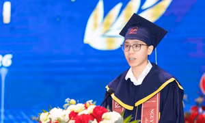 Thủ khoa toàn khoá PTIT: Sở hữu loạt giải thưởng quốc tế, chưa ra trường đã làm tại tập đoàn công nghệ hàng đầu thế giới